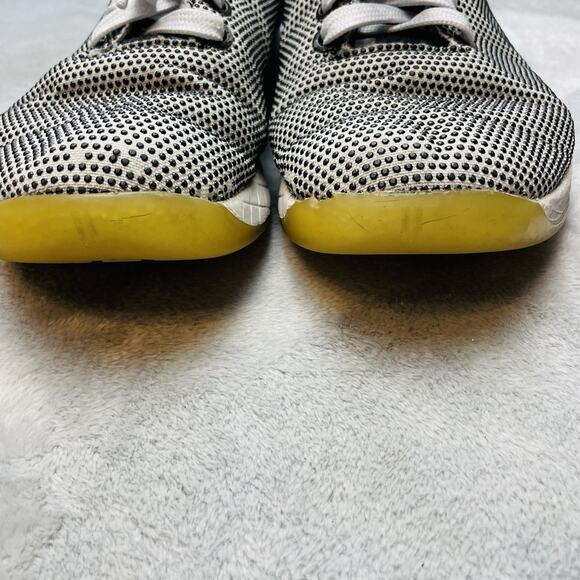 NOBULL Outwork Athletic Running‎ Shoes Sneakers Womens 7.5 Black White - Picture 2 of 12